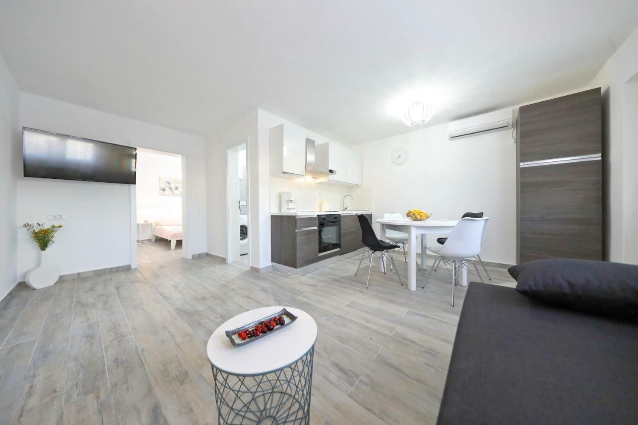 Apartmani Neva, Pridraga 외부 사진