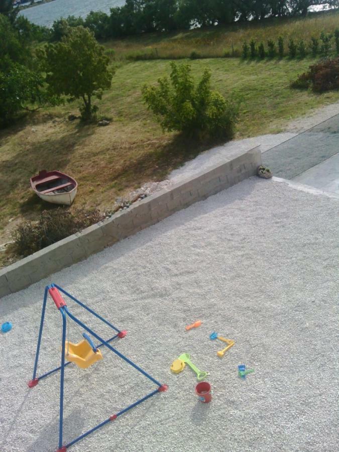 Apartmani Neva, Pridraga 외부 사진